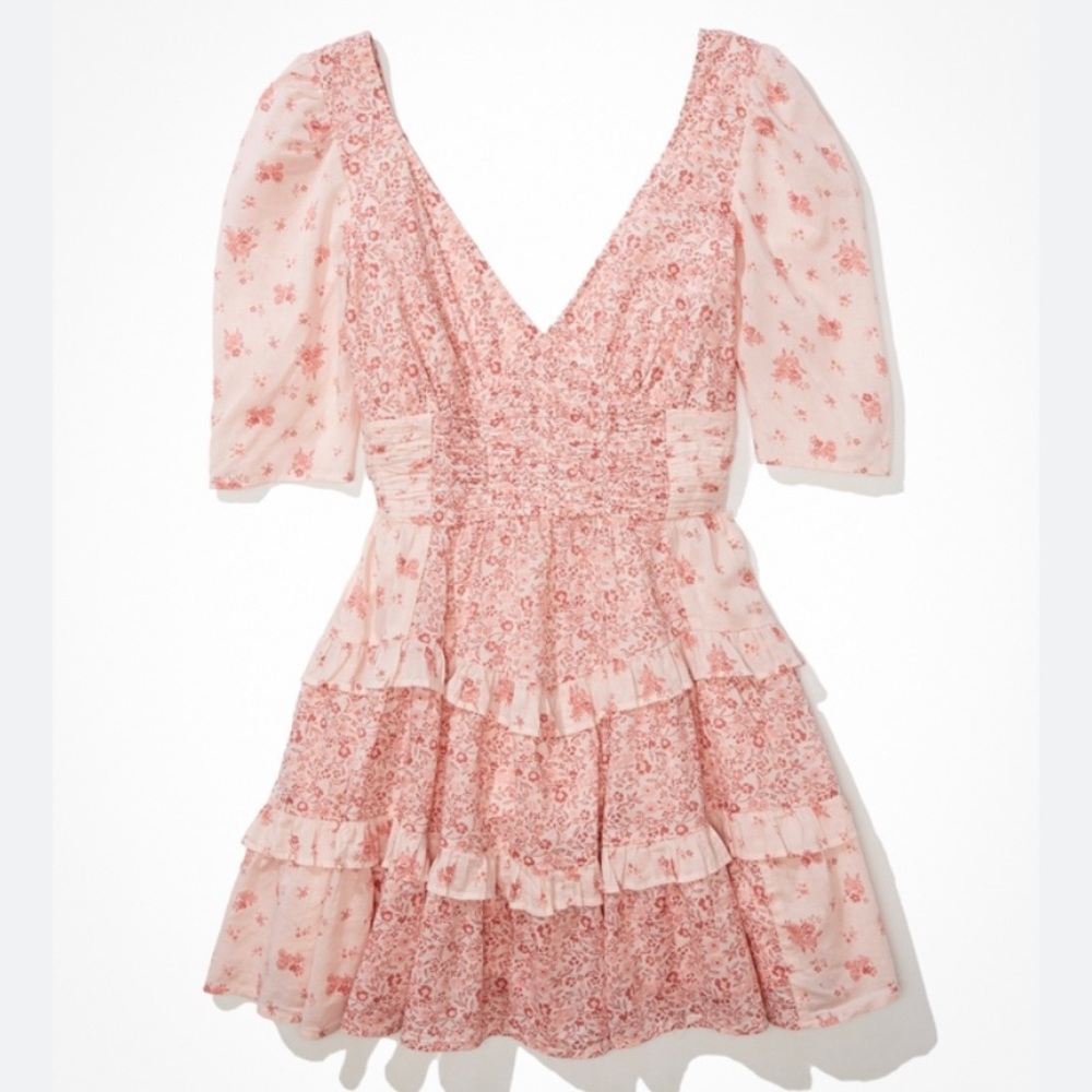 Floral dress with puff sleeves